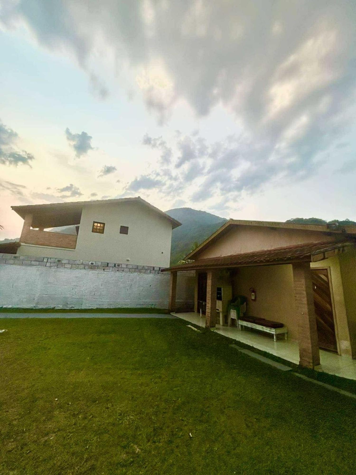 Sobrado E Casa Em Ubatuba Villa Eksteriør bilde